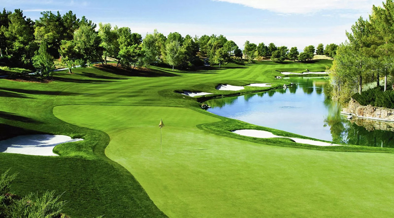 10 sân golf độc quyền nhất thế giới
