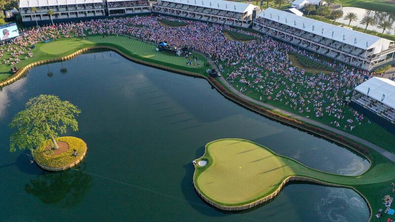 Hố 17 – TPC Sawgrass (Sân THE PLAYERS Stadium), Mỹ