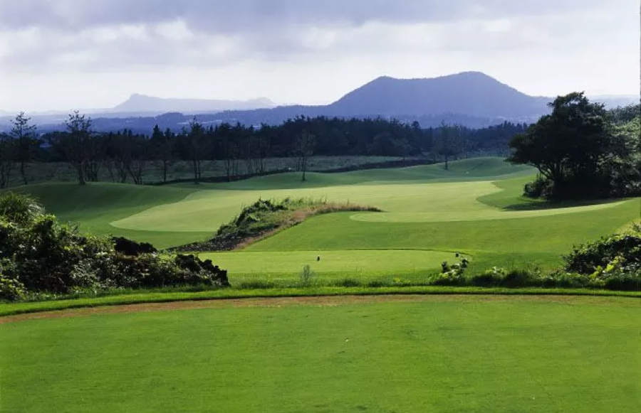 Blackstone Golf & Resort