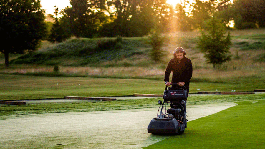 Chi phí xây dựng sân golf