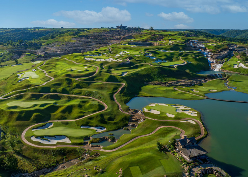 Cliffhangers Golf Course