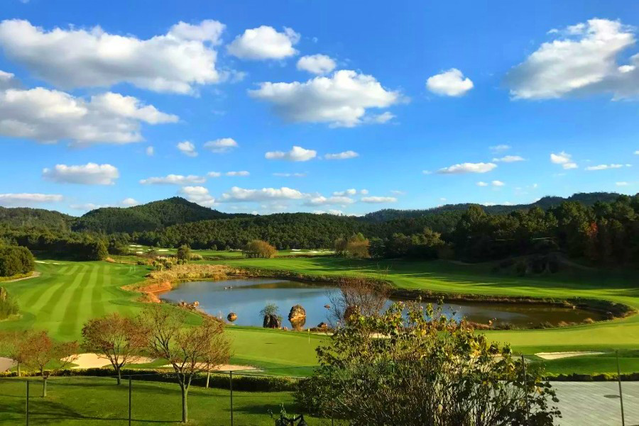 Sunshine Golf Club