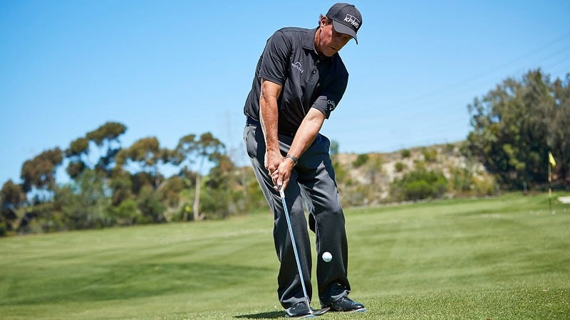 Kỹ thuật chipping golf