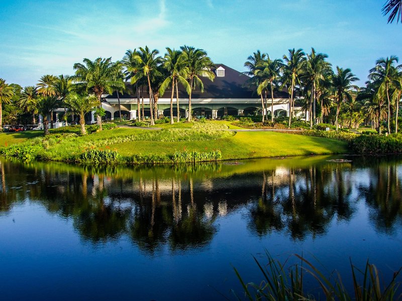 The Manila Southwoods Golf & Country Club