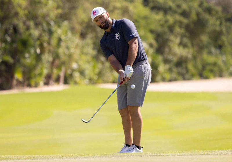 Có nên mở mặt gậy golf