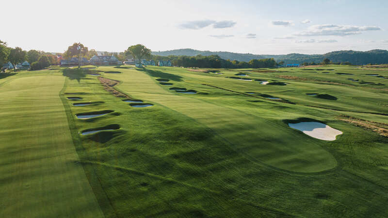 Oakmont Country Club