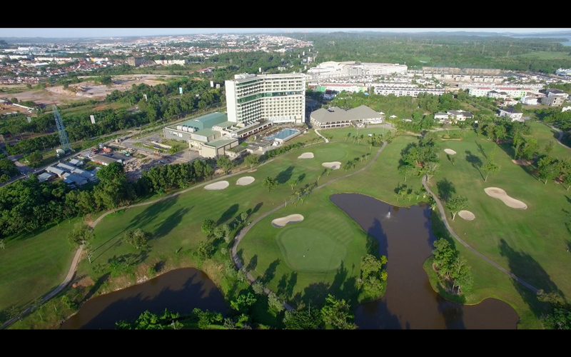 Padang Golf Sukajadi