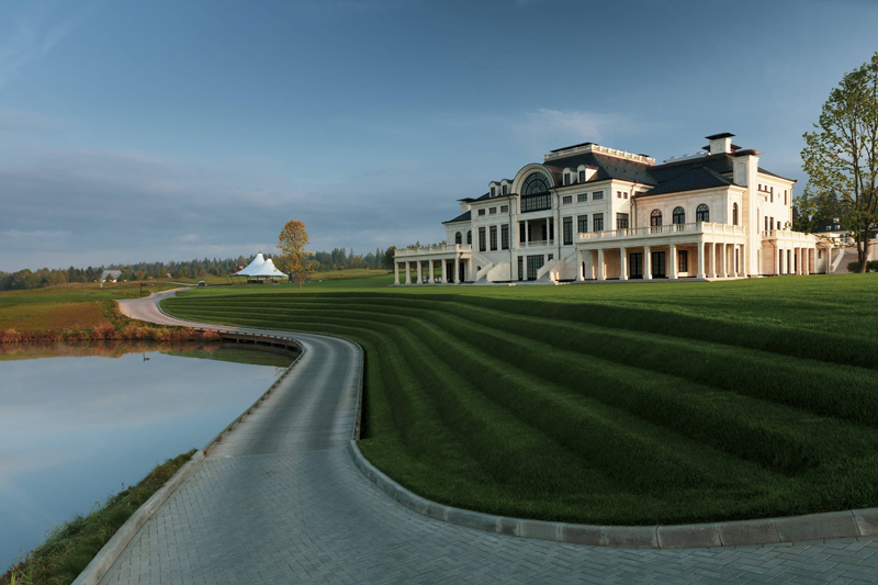 Raevo Golf & Country Club