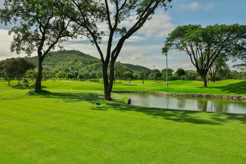 Shwe Mann Taung Golf Resort