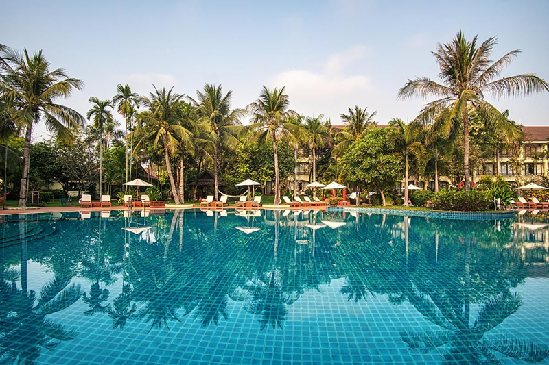 Khách sạn Sofitel