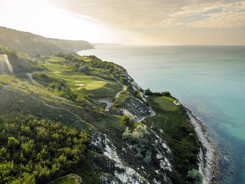 Thracian Cliffs – Hố số 6