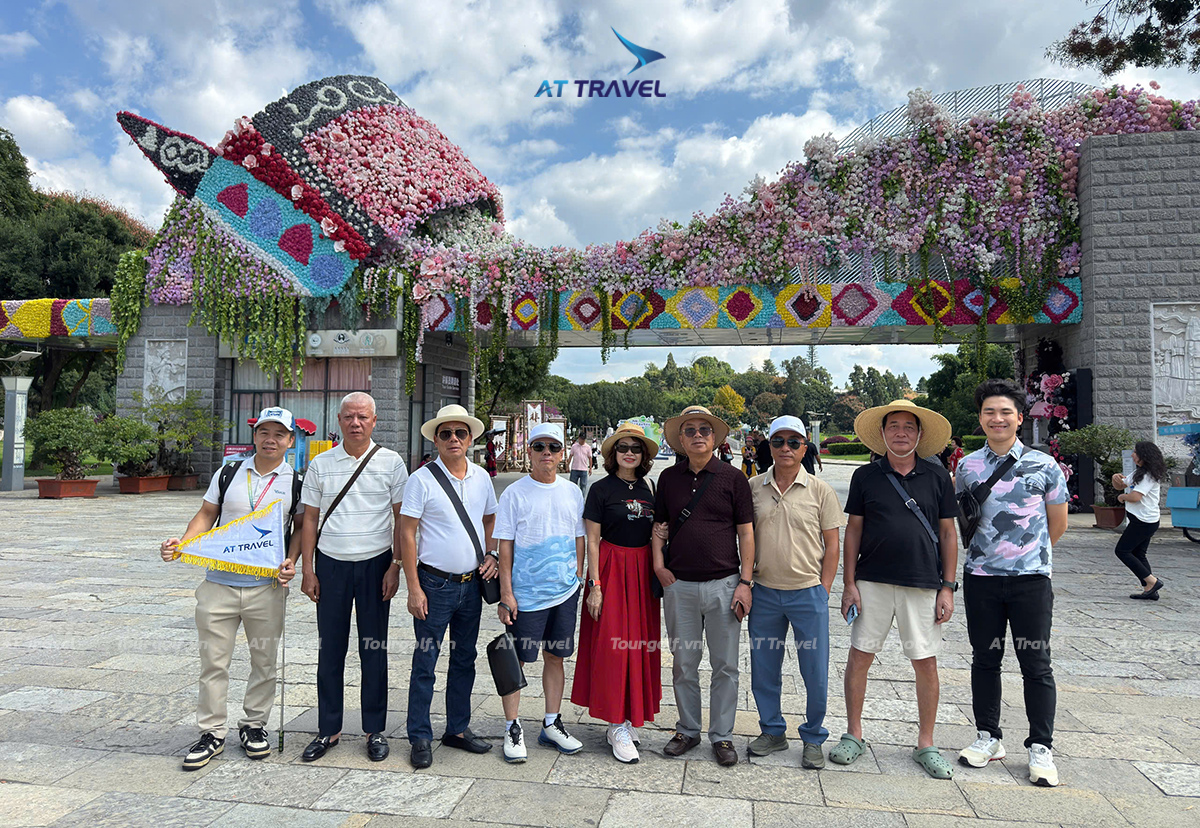 HÌNH ẢNH ĐOÀN TOUR GOLF CÔN MINH 6/9-10/9/2026