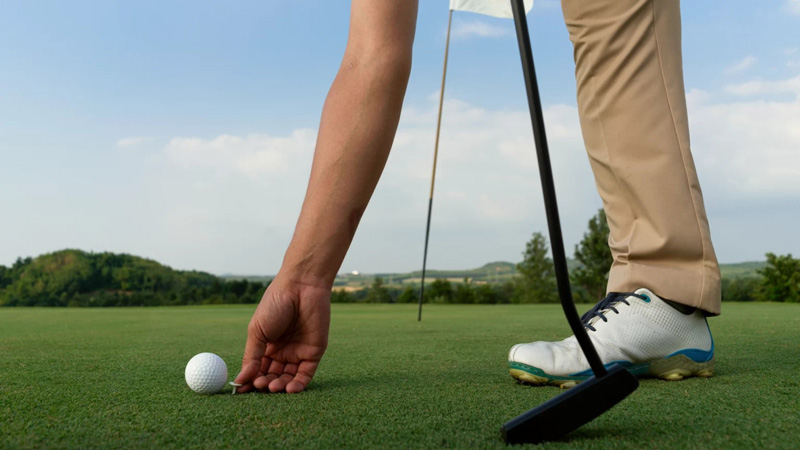 Vị trí đặt bóng golf