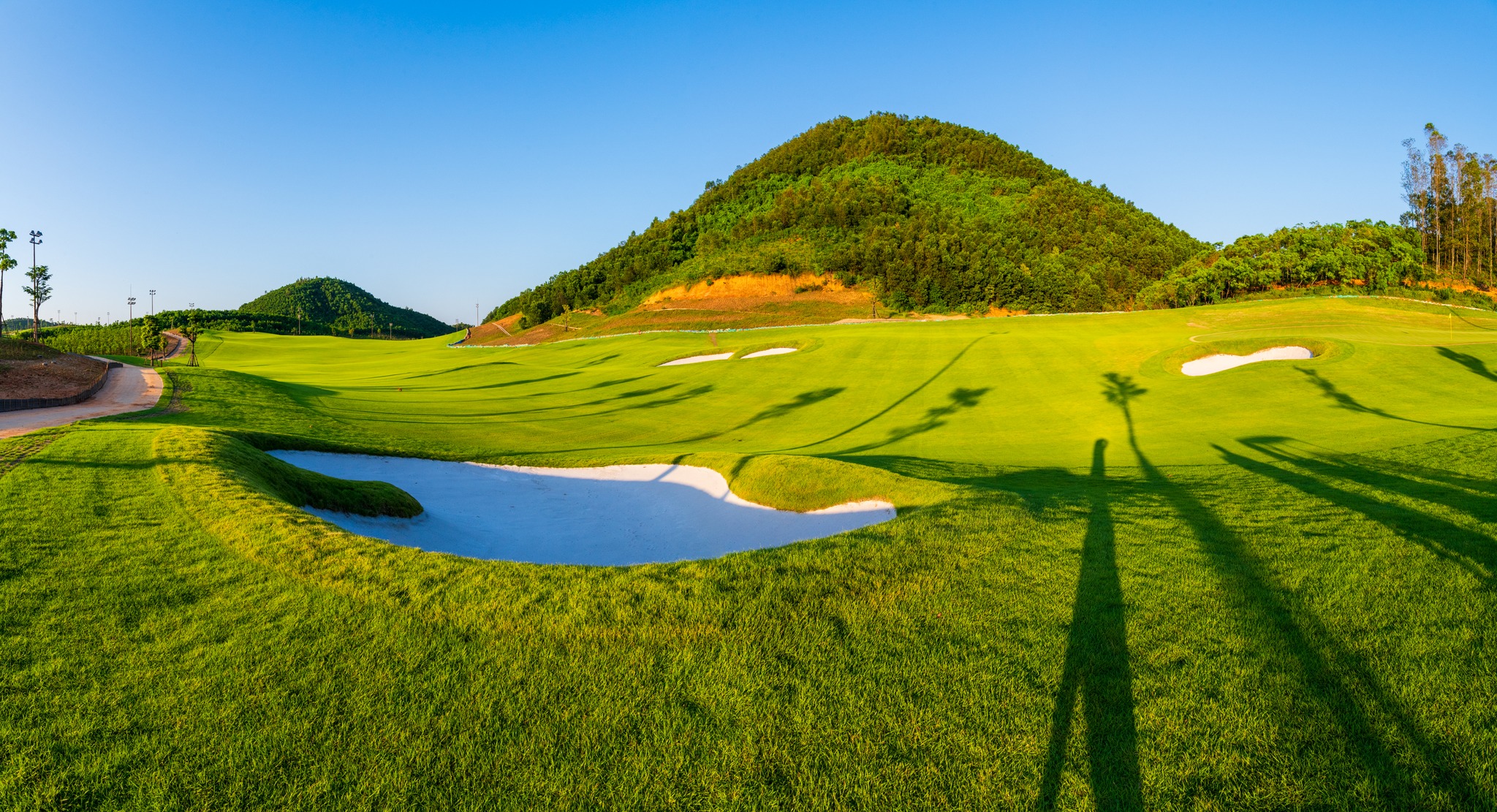 Van Lang Empire Golf Club