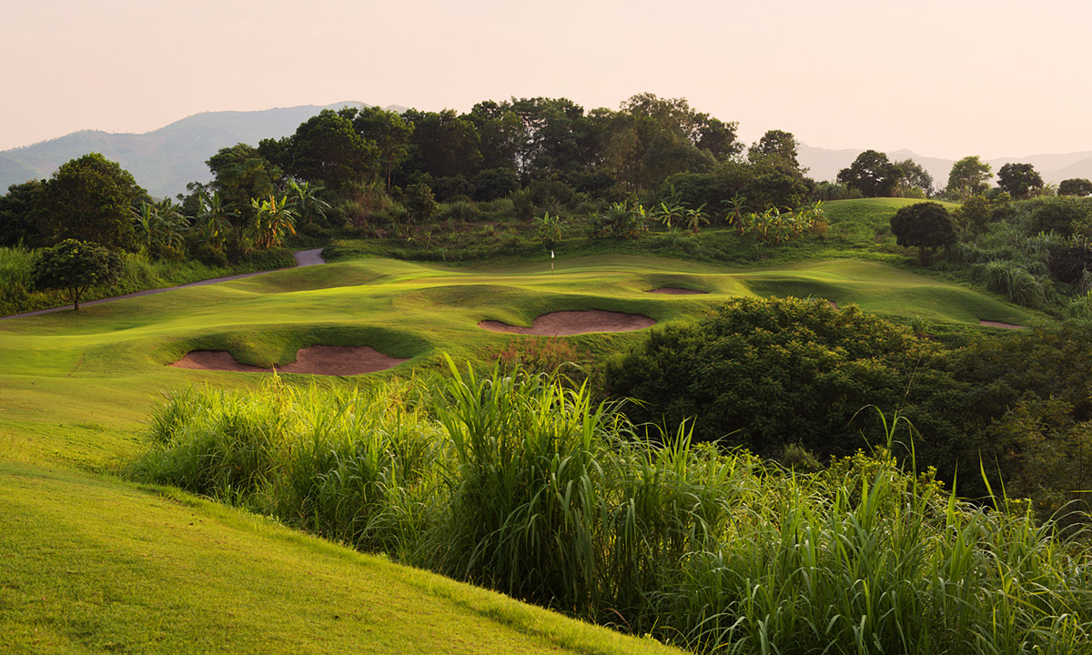 Sky Lake Resort & Golf Club