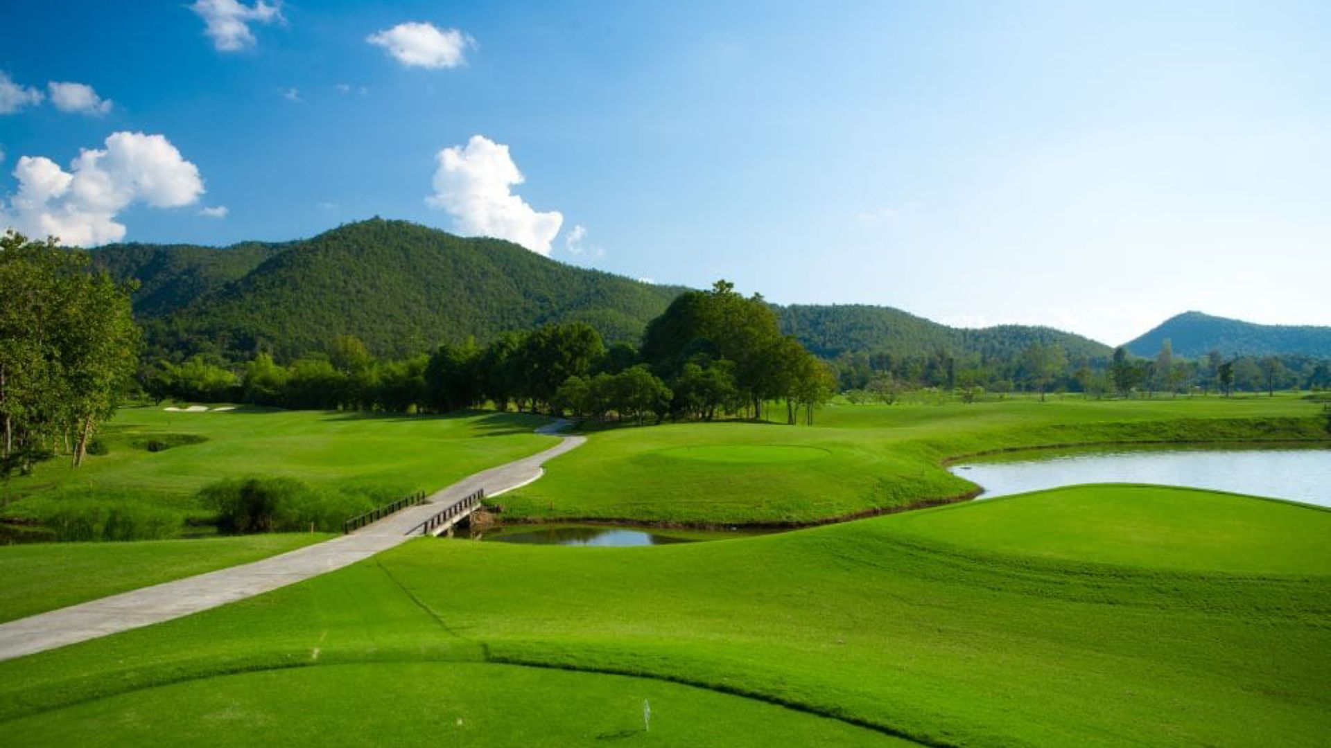 Alpine Golf Resort Chiang Mai