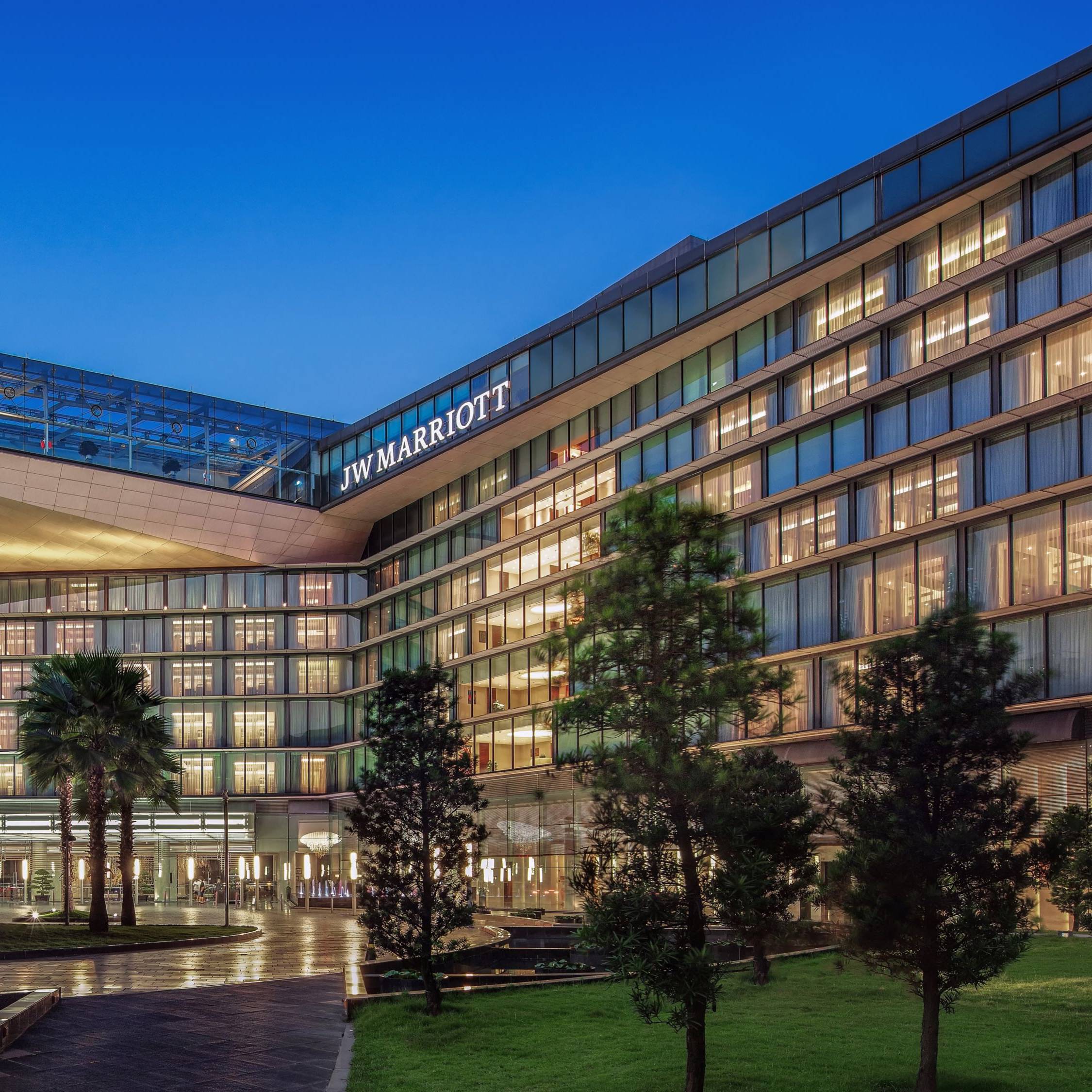JW MARRIOTT HOTEL HANOI