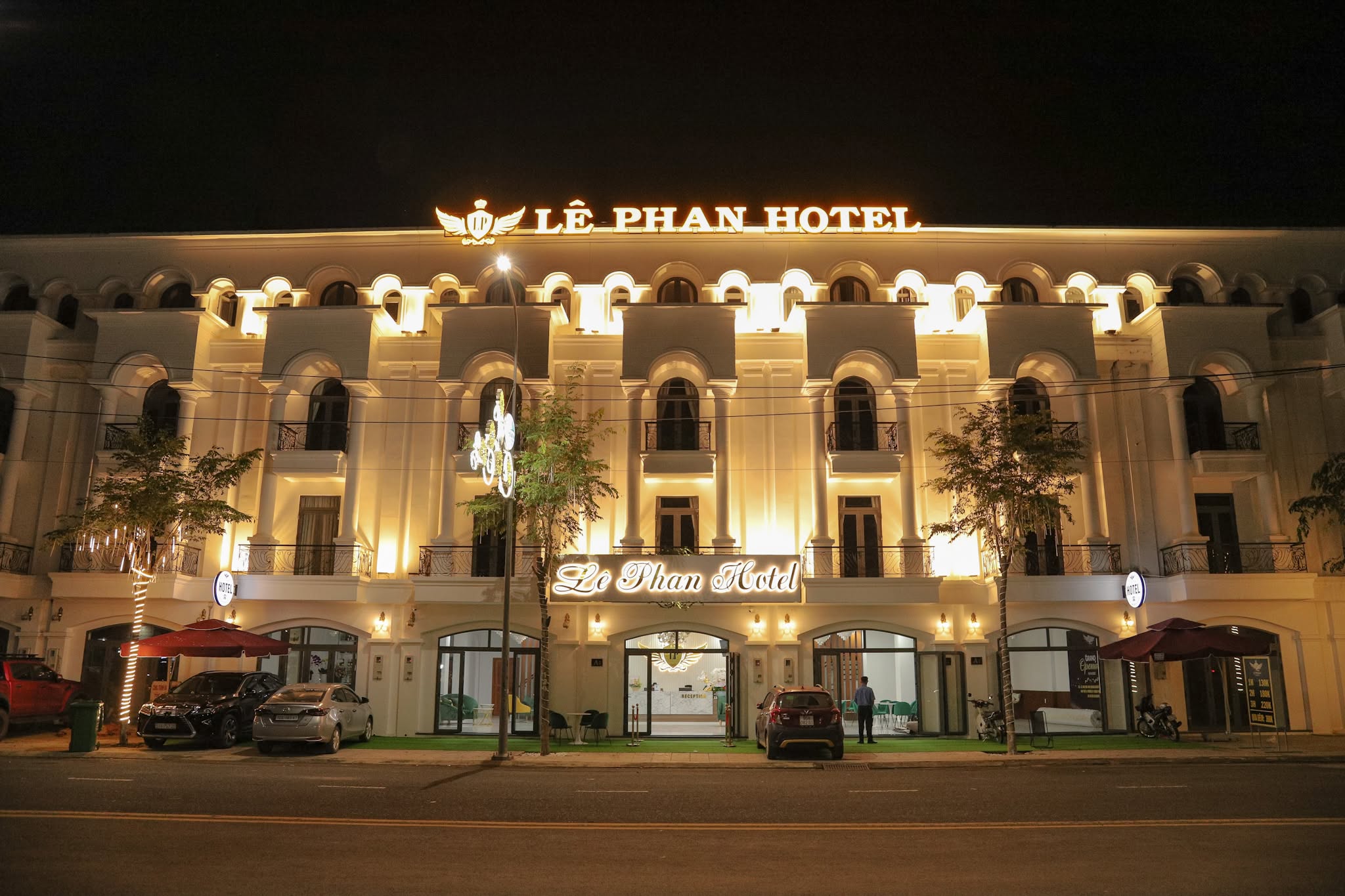 Le Phan Hotel