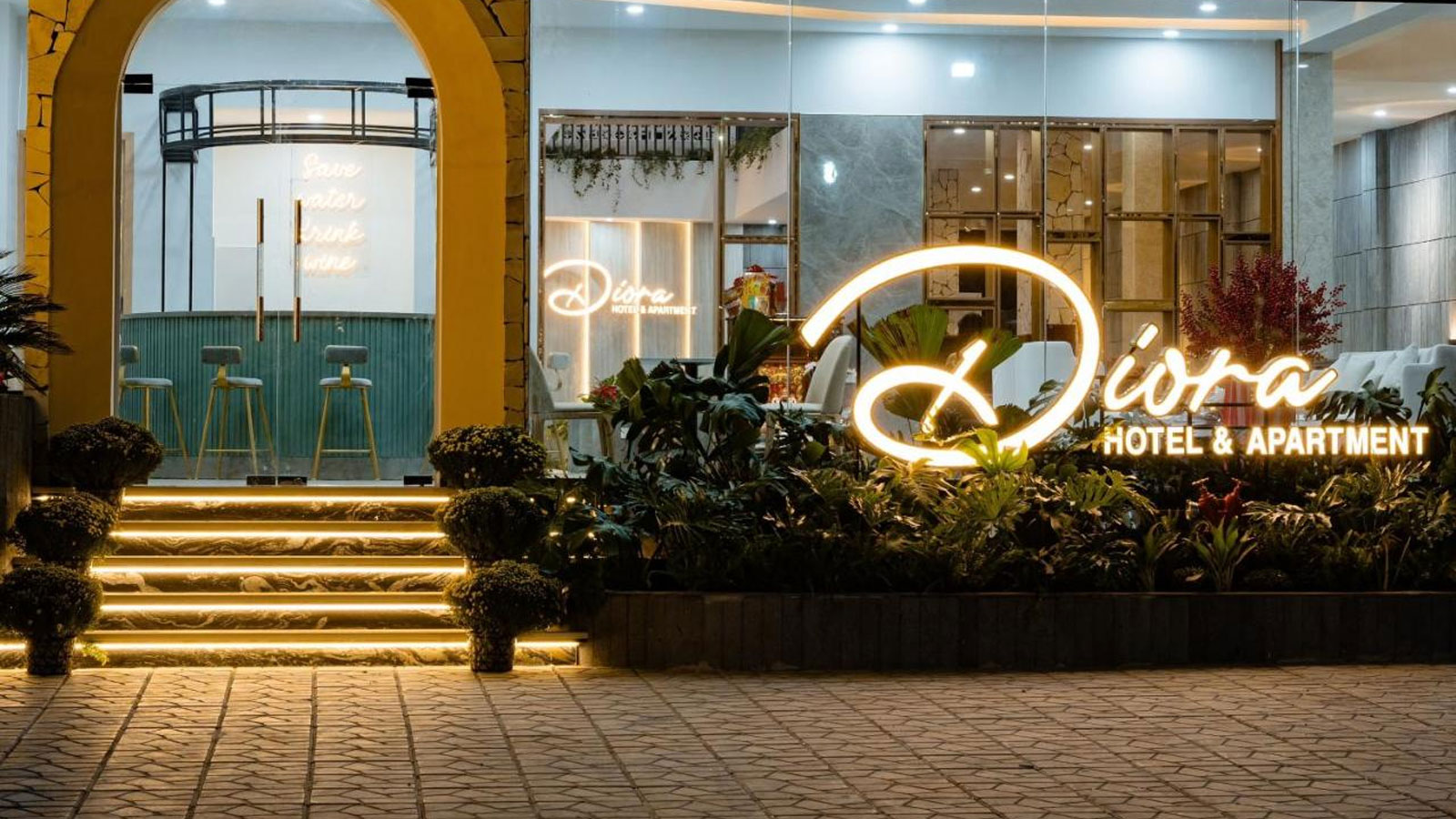 Diora Hotel & Apartment