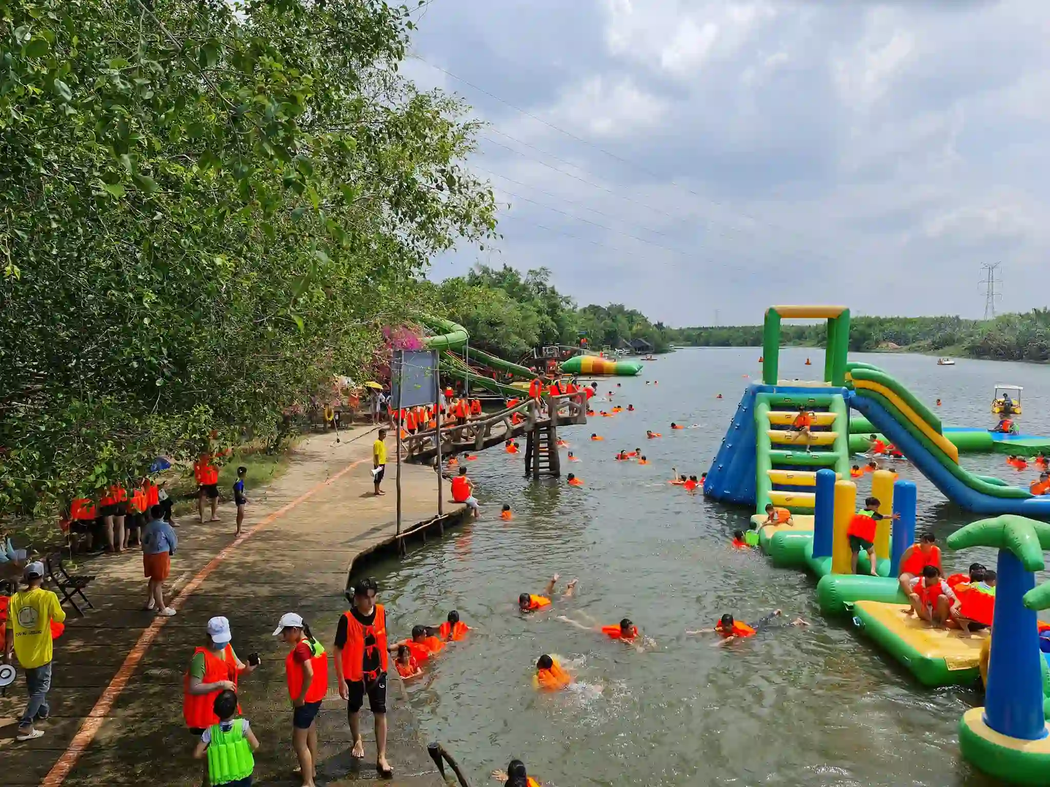 Bo Cap Vang Ecotourism Area