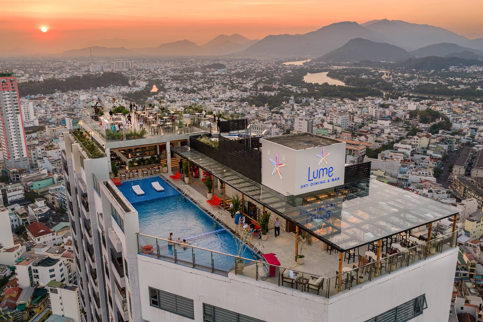 D’QUA HOTEL NHA TRANG