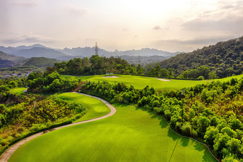 VIETNAM GOLF TOUR & SIGHTSEEING-NORTH & CENTRE – Code: AT-GNC 002/ 12D11N6R