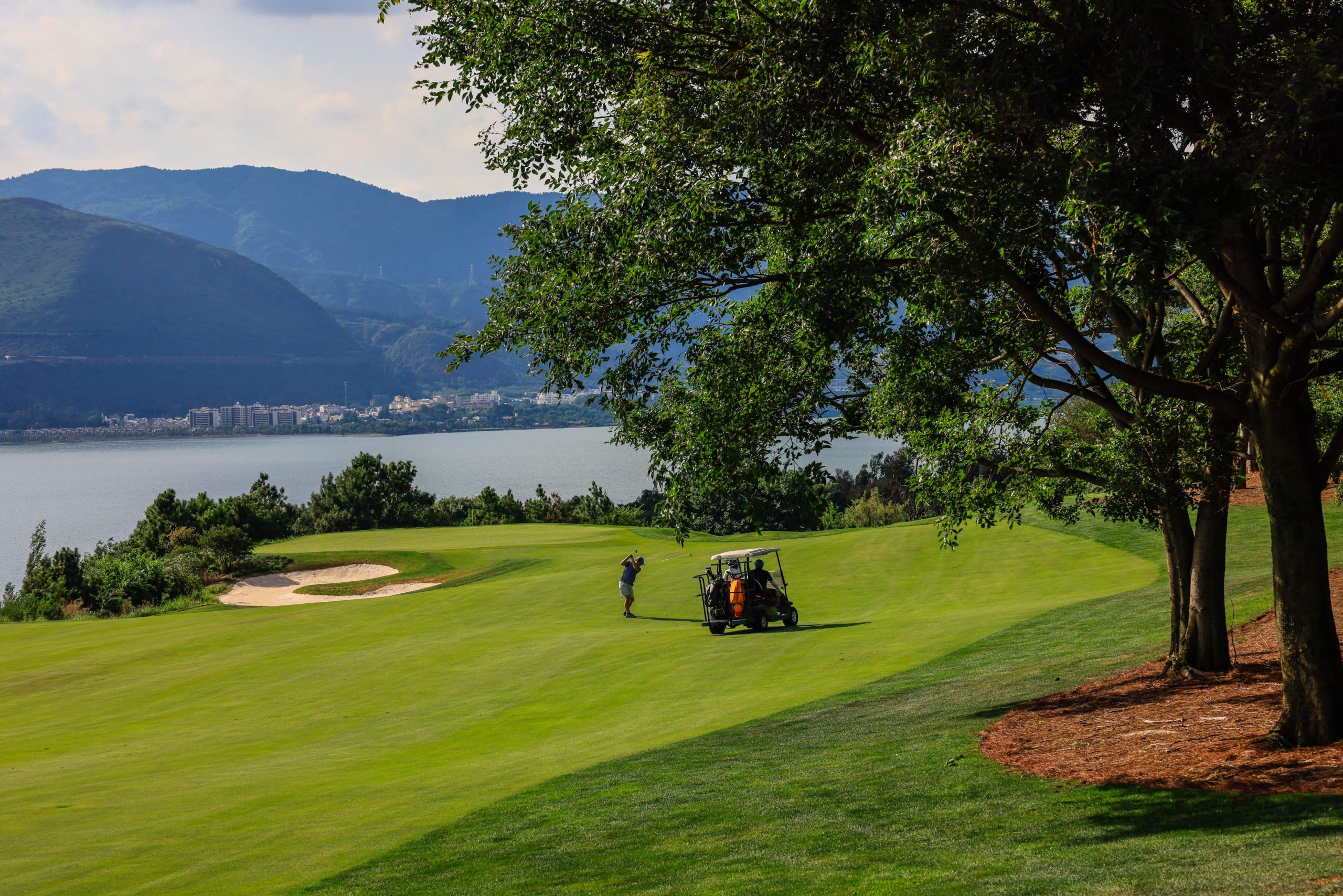 GUANGZHOU – SHENZHEN GOLF PACKAGE-5 DAYS/ 4 NIGHTS/ 3 ROUNDS-CODE: AT-GCAN 001
