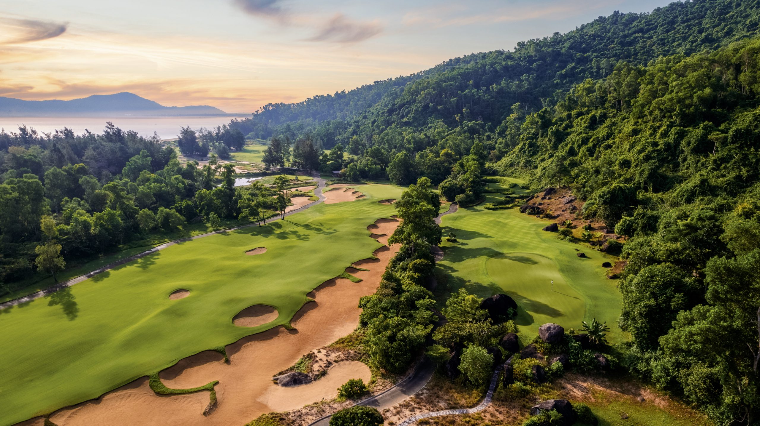 Laguna Lang Co Golf Club