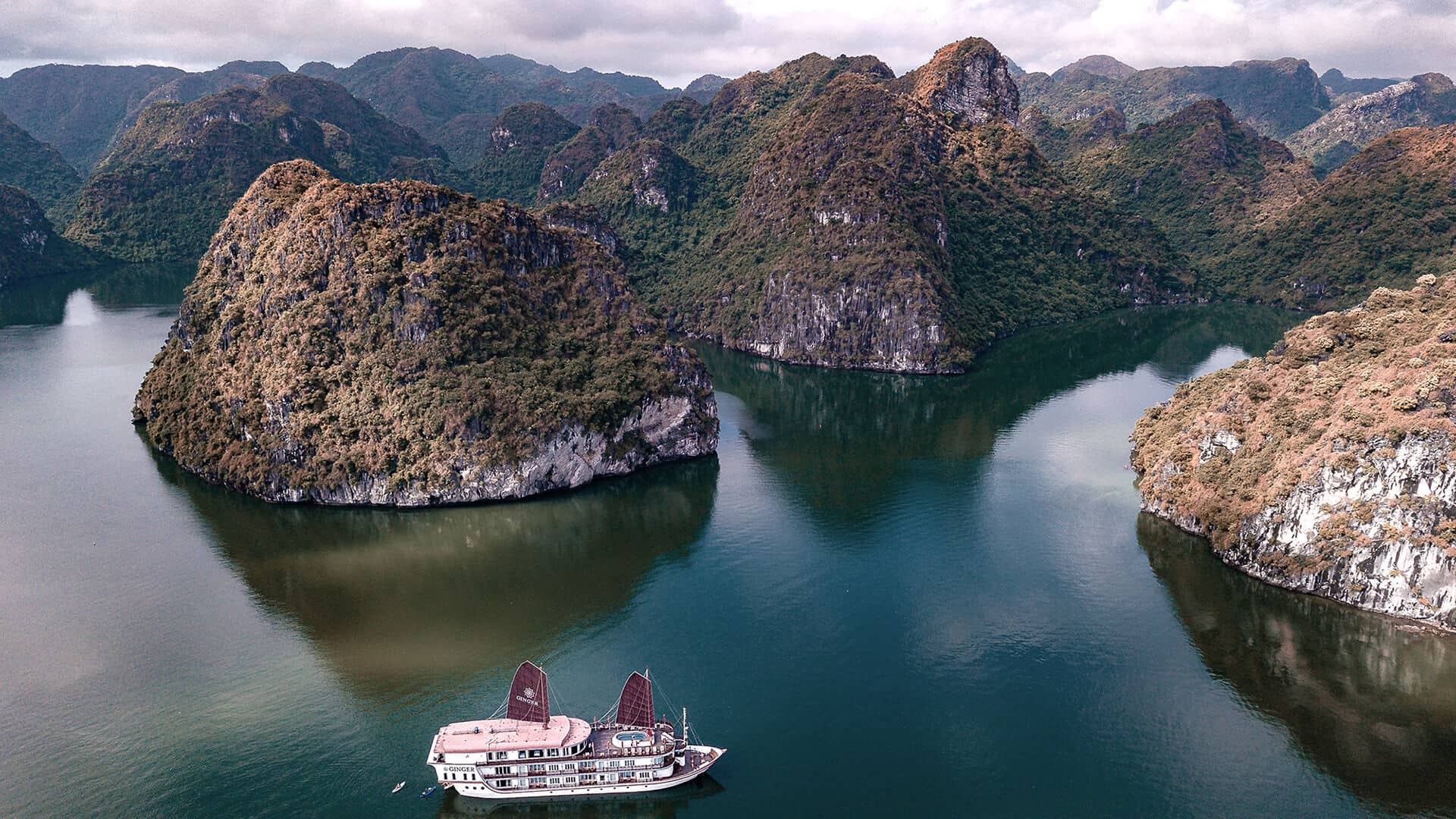Lan Ha Bay