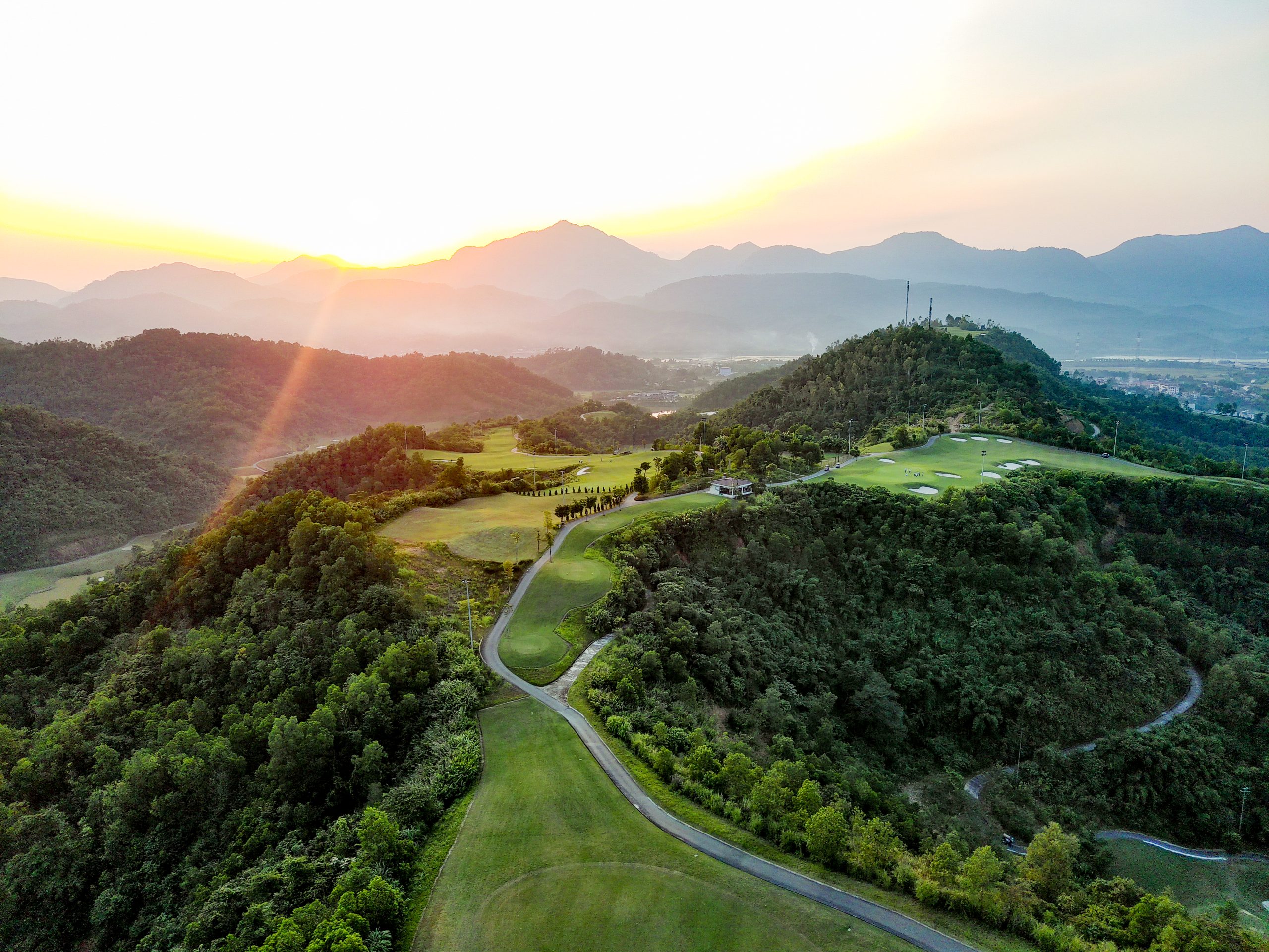 NORTHERN VIETNAM GOLF TOUR – Code: AT-GNVN 005/ 6D5N3R