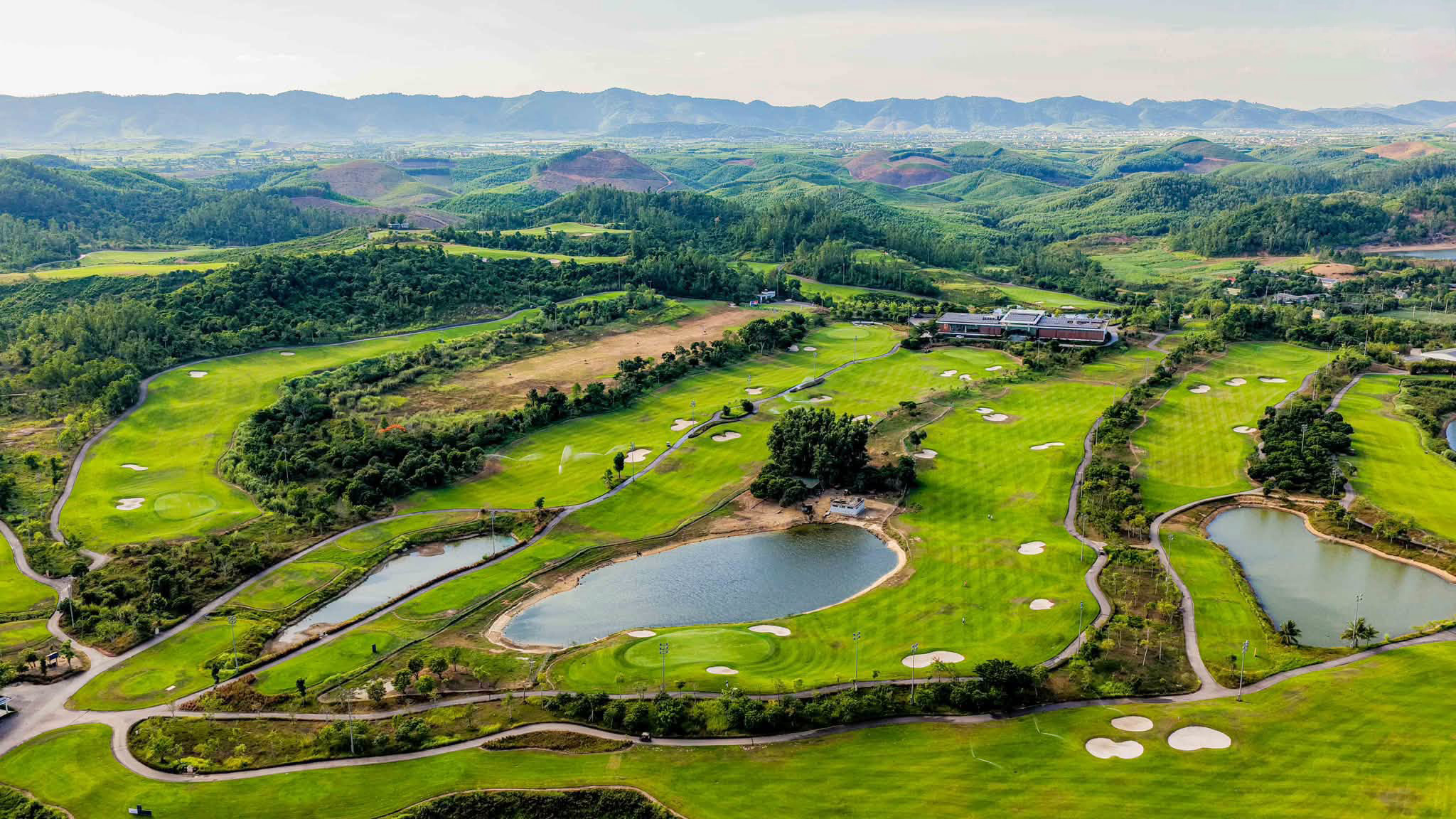 Muong Thanh Golf Dien Lam