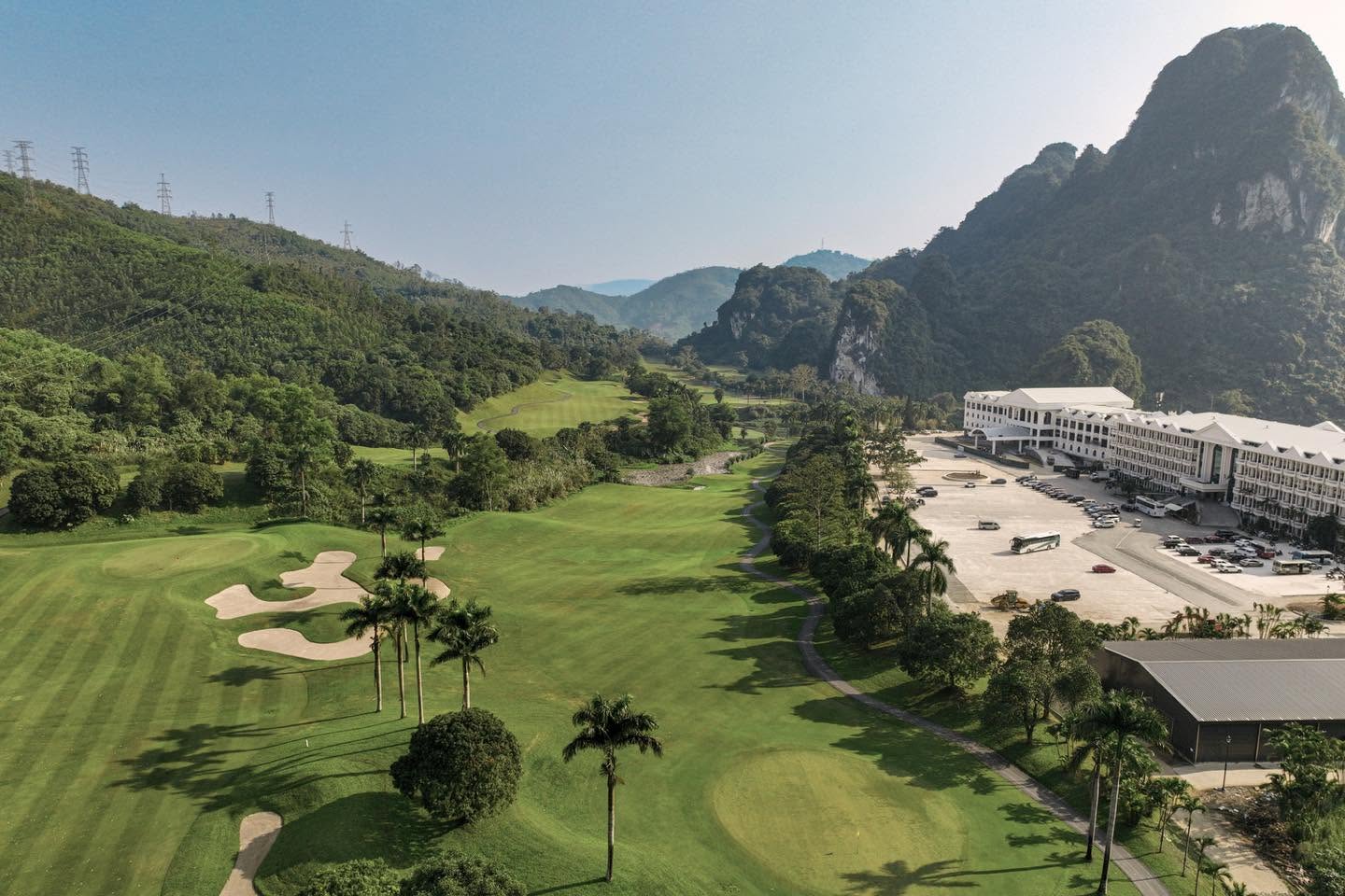 Phoenix Golf Resort