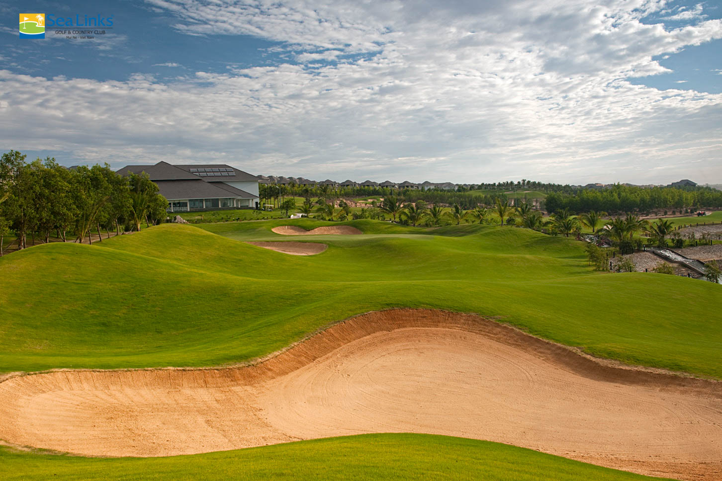 Sea Links Golf & Country Club