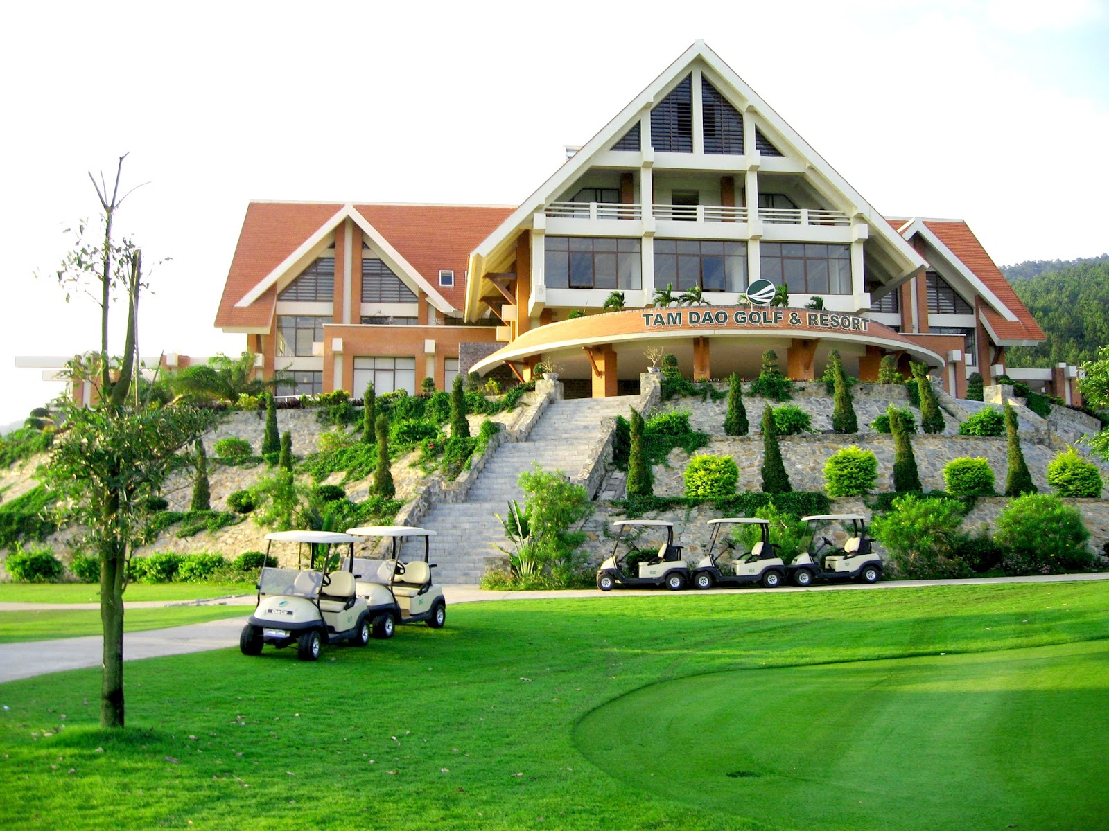 Tam Dao Golf Resort