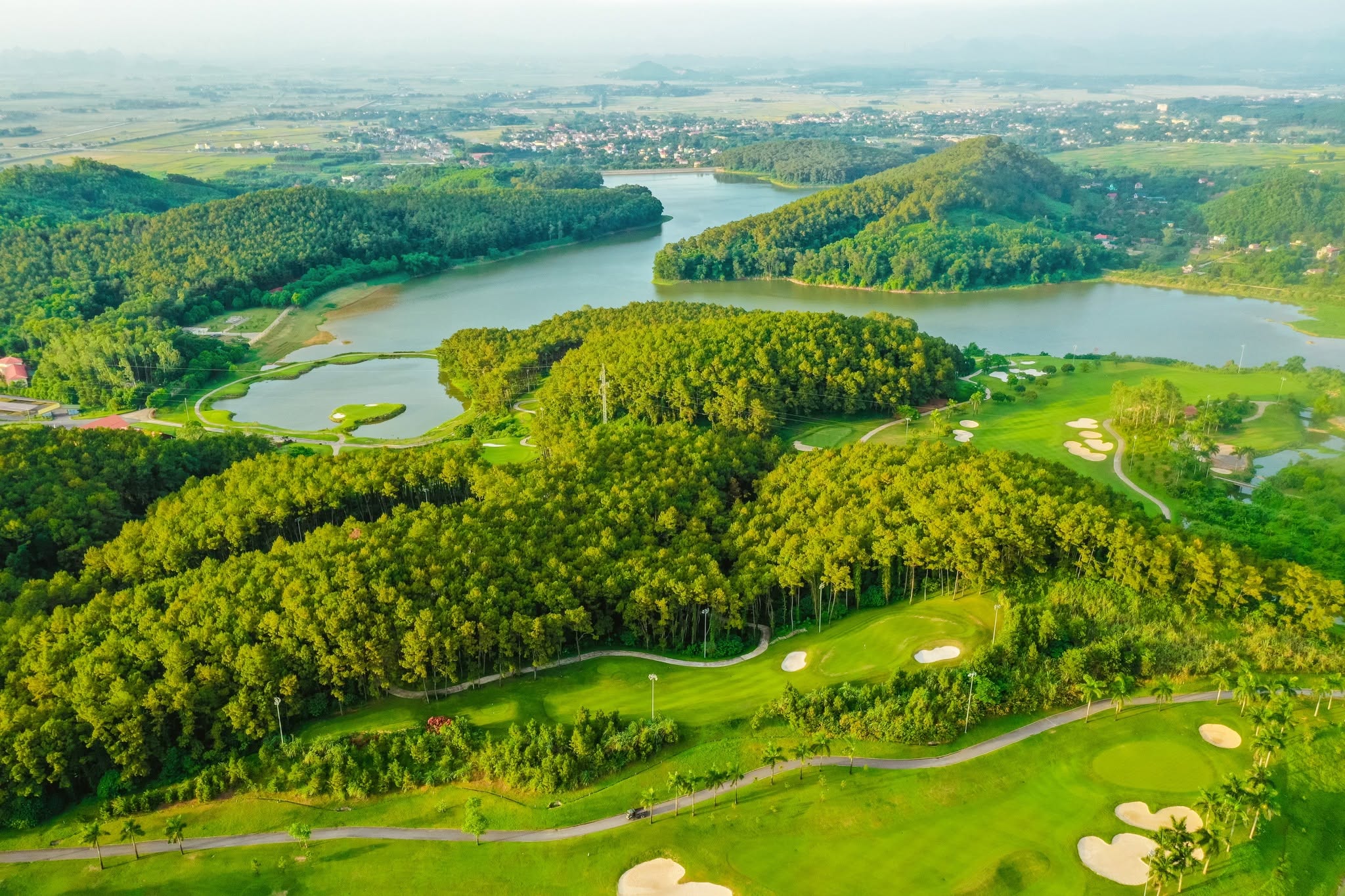 Trang An Golf & Resort