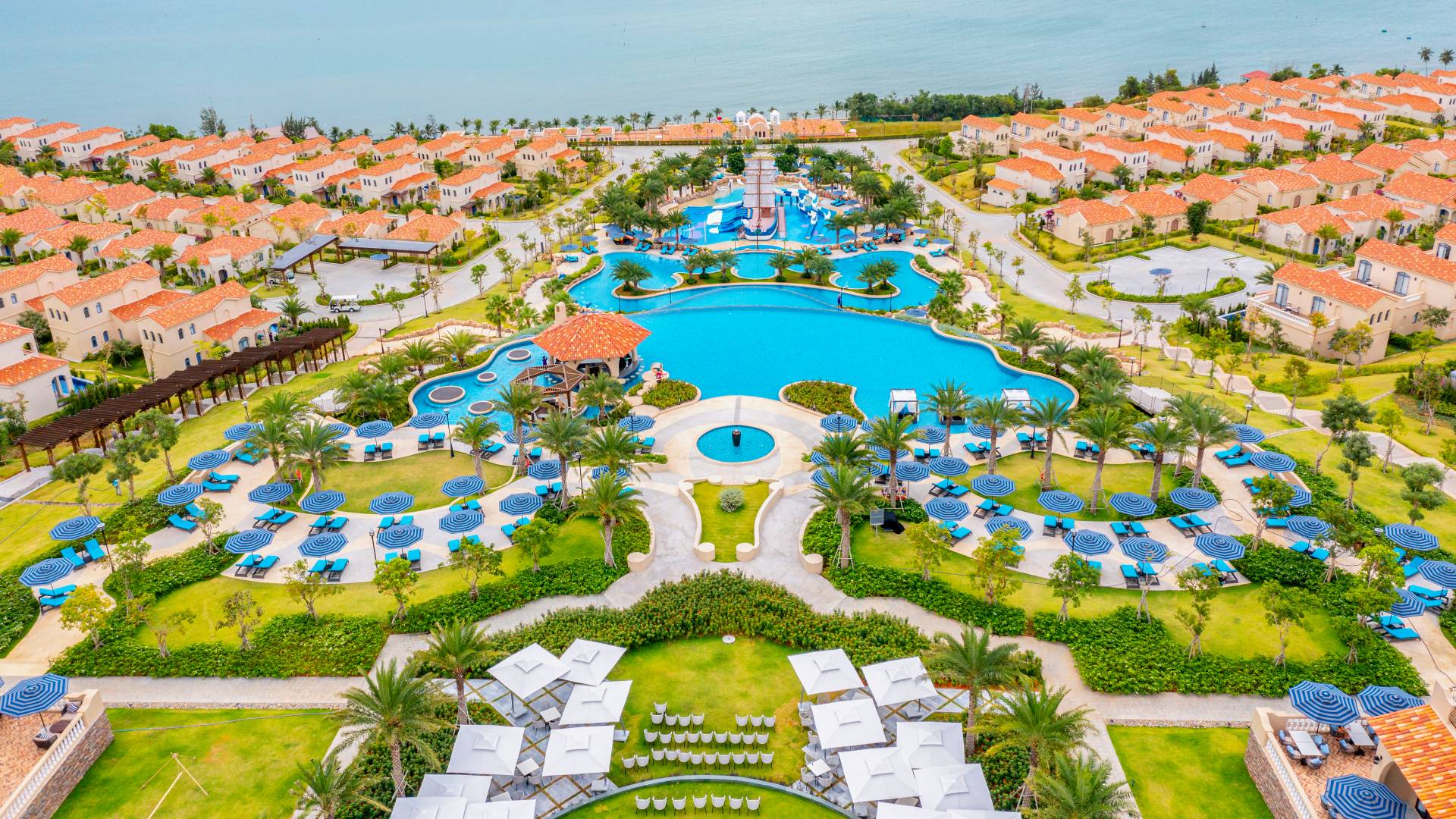 Centara Mirage Resort Mui Ne