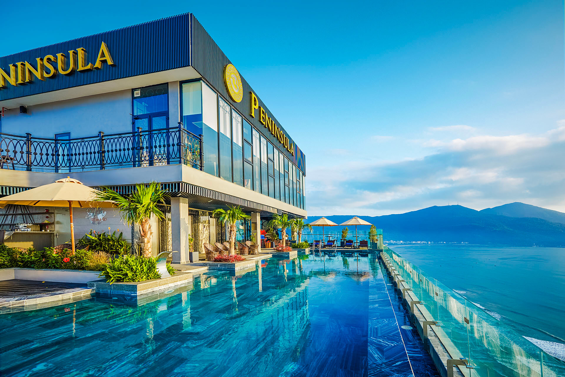 PENINSULA HOTEL DANANG