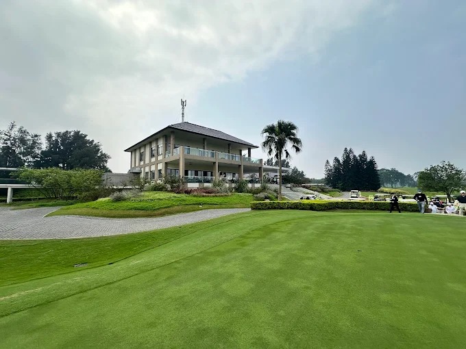 Van Tri Golf Club